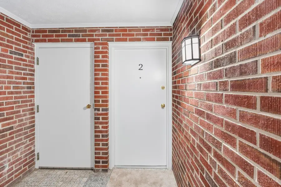 3566 Amberacres Drive #2, Cincinnati, OH 45237 - #3