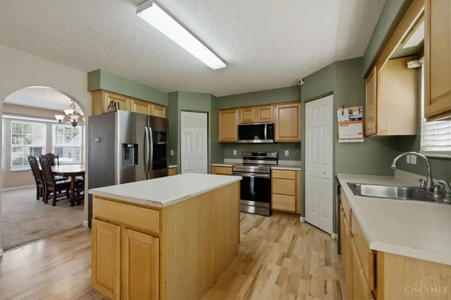 406 Princeton Drive, Trenton, OH 45067 - #3