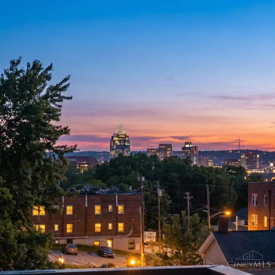 652 Wayne Street, Cincinnati, OH 45206 - #2