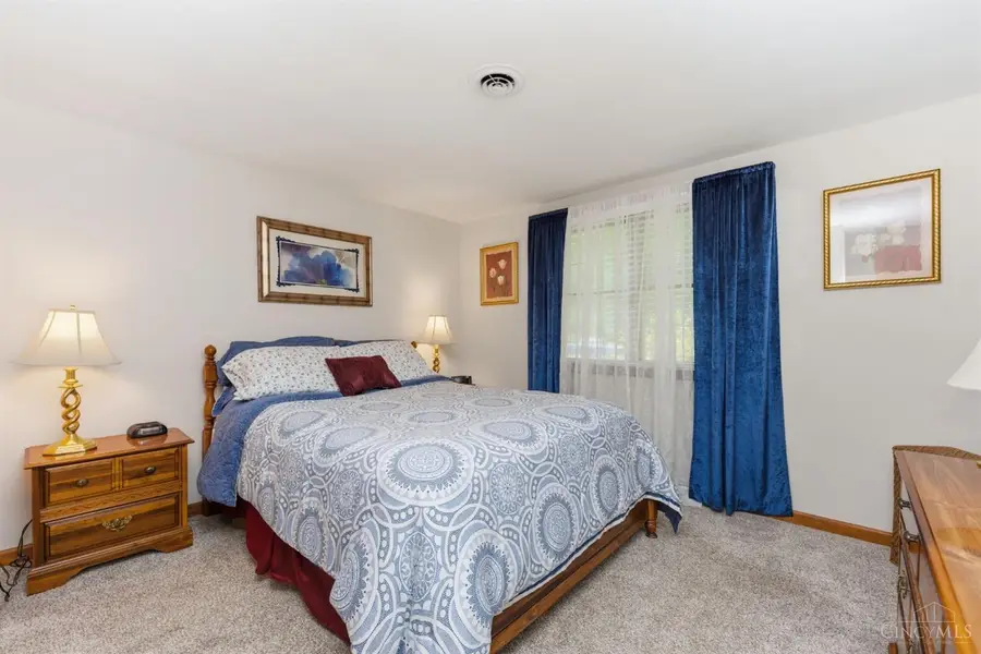4422 Dogwood Drive, Batavia, OH 45103 - #3
