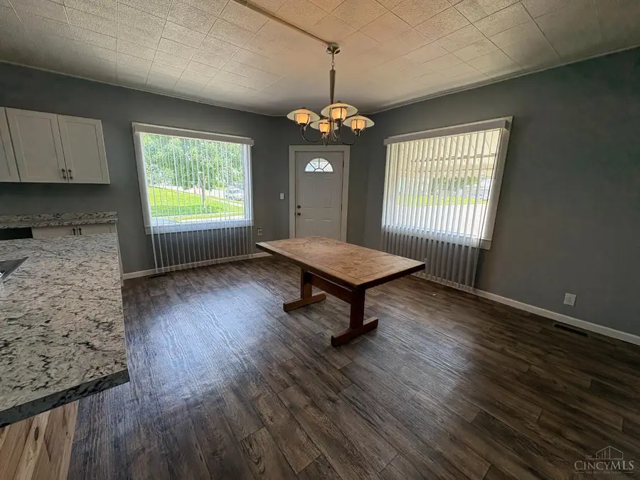 653 N E Street, Hamilton, OH 45013 - #3