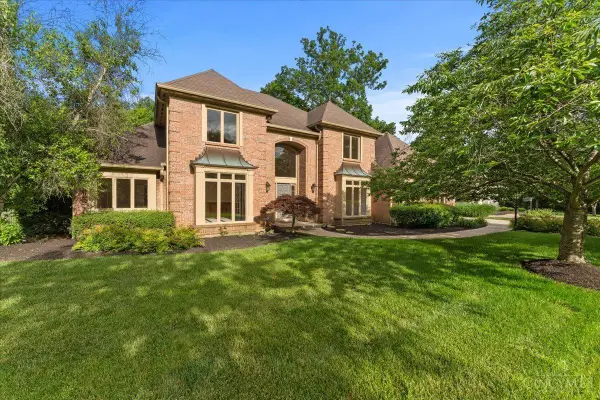 9761 Farmstead Drive, Symmes Twp, OH 45140