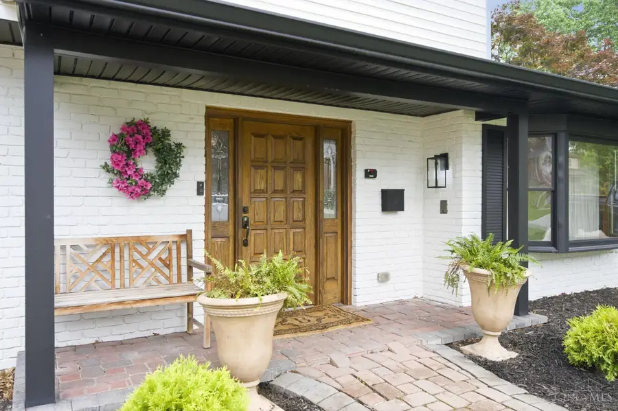 5260 Autumnwood Drive, Sycamore, OH 45242 - #2