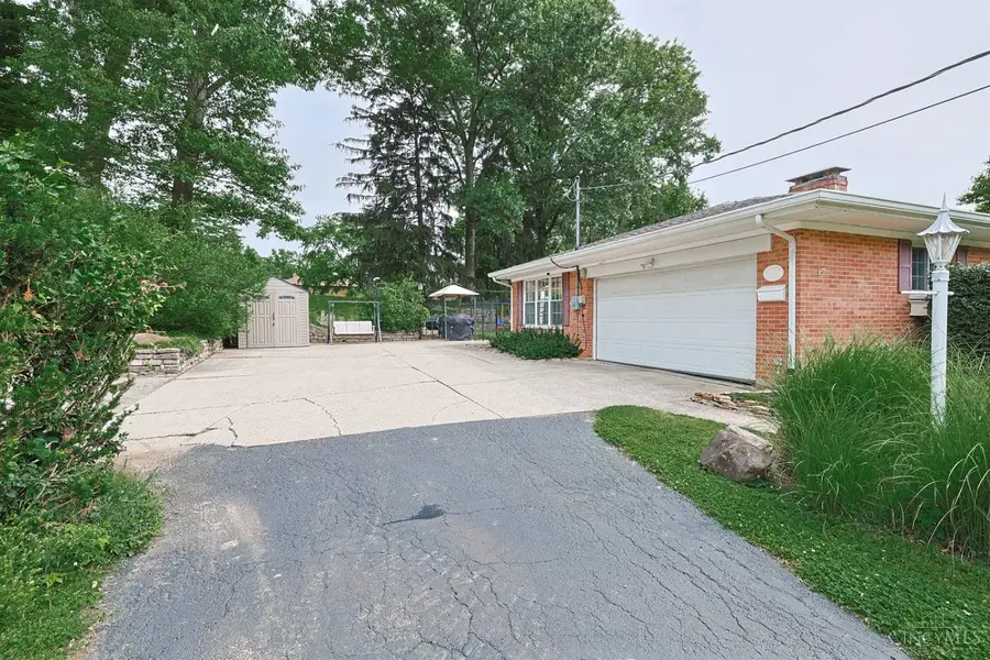2443 Hunt Road, Cincinnati, OH 45215 - #2