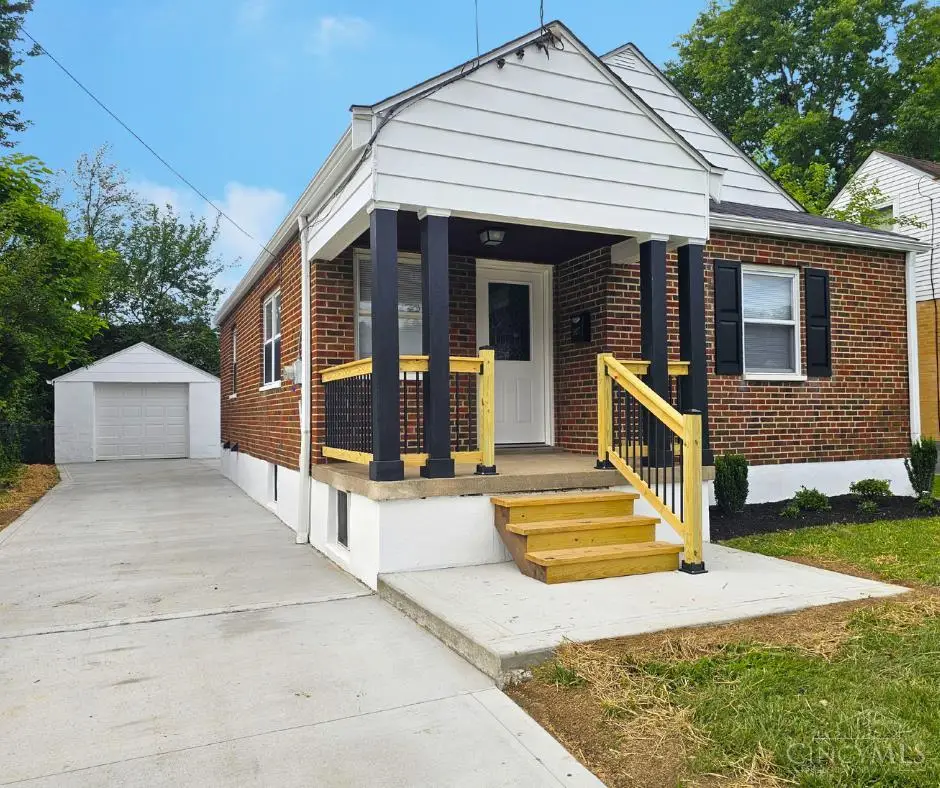 1927 Knollridge Lane, North College Hill, OH 45231 - #1