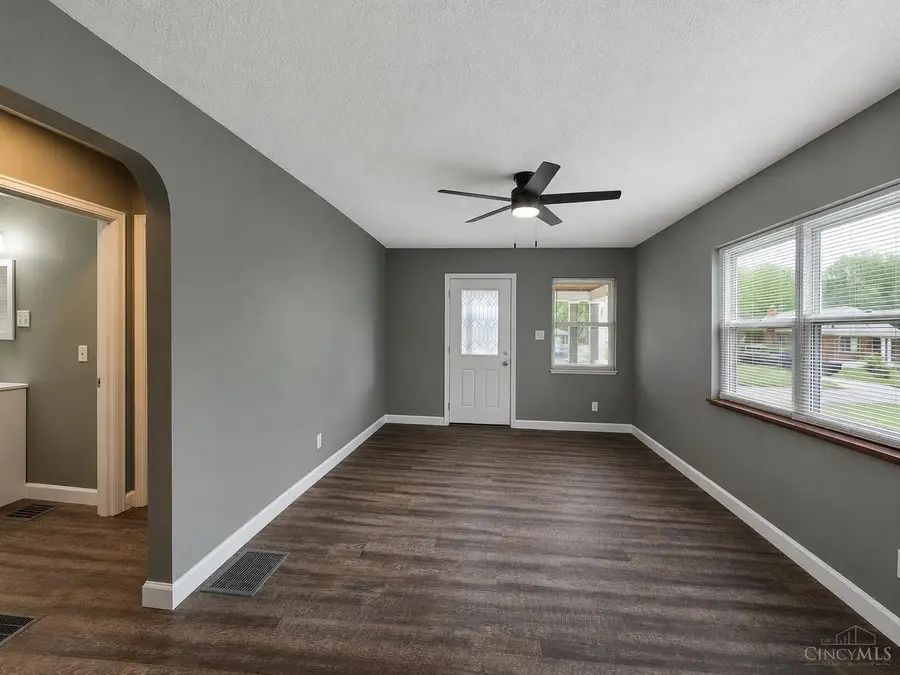 1927 Knollridge Lane, North College Hill, OH 45231 - #3