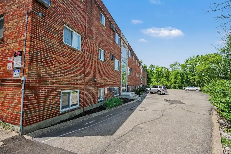3025 Westwood Northern Boulevard, Cincinnati, OH 45211 - #2
