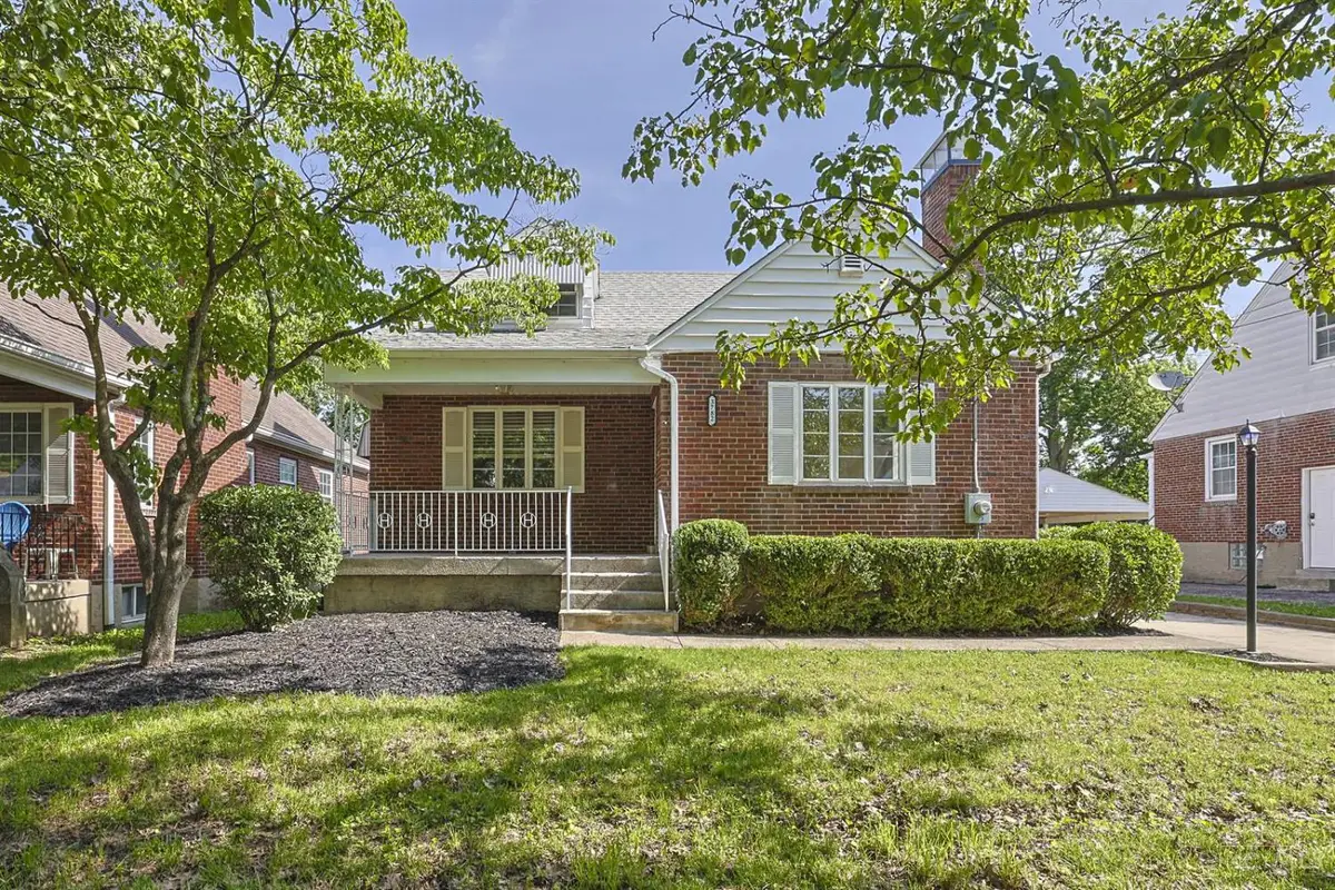 3782 St Johns Terrace, Deer Park, OH 45236 - #1