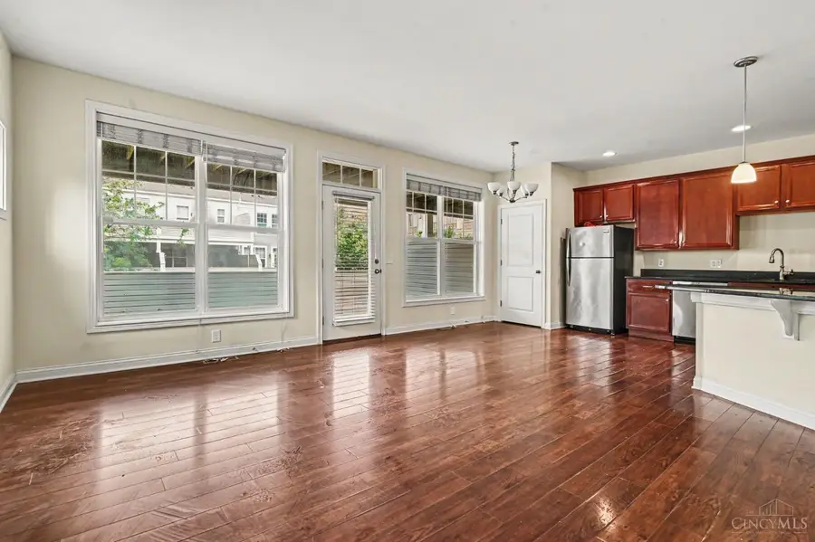 2926 Eden Avenue #I2926, Cincinnati, OH 45219 - #2