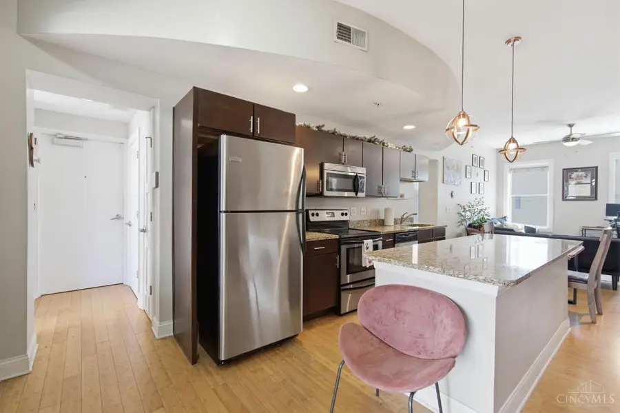 1338 Vine Street, Cincinnati, OH 45202 - #3