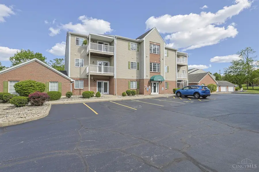 3408 North Bend Road #12, Monfort Heights, OH 45239 - #2
