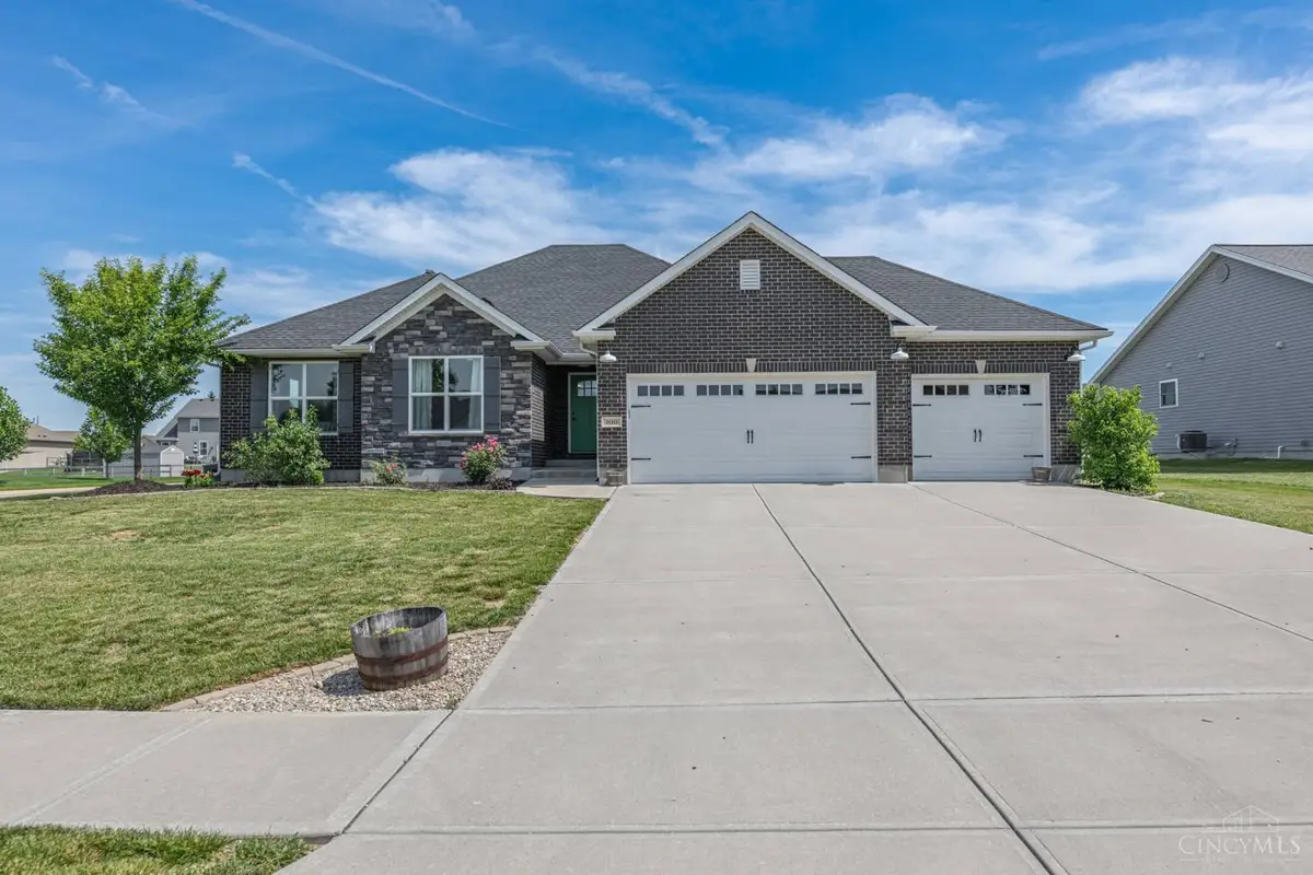 100 Union Crossing Drive, Carlisle, OH 45005 - #1