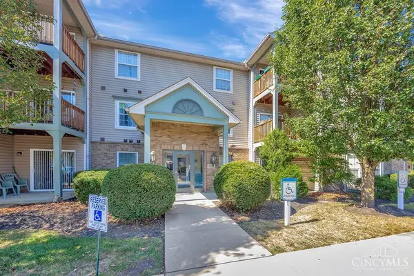 4921 N Arbor Woods Court #202, Green Twp, OH 45248
