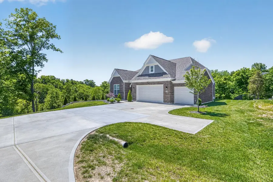 4994 Shadow Hawk Drive, Green, OH 45247 - #3