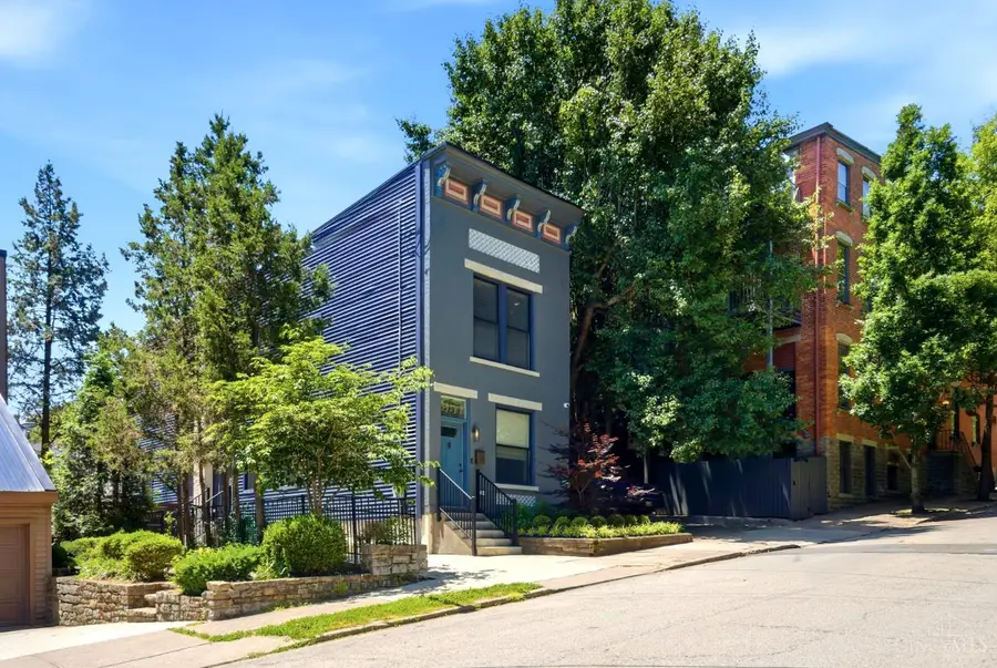 951 Parkside Place, Cincinnati, OH 45202 - #3