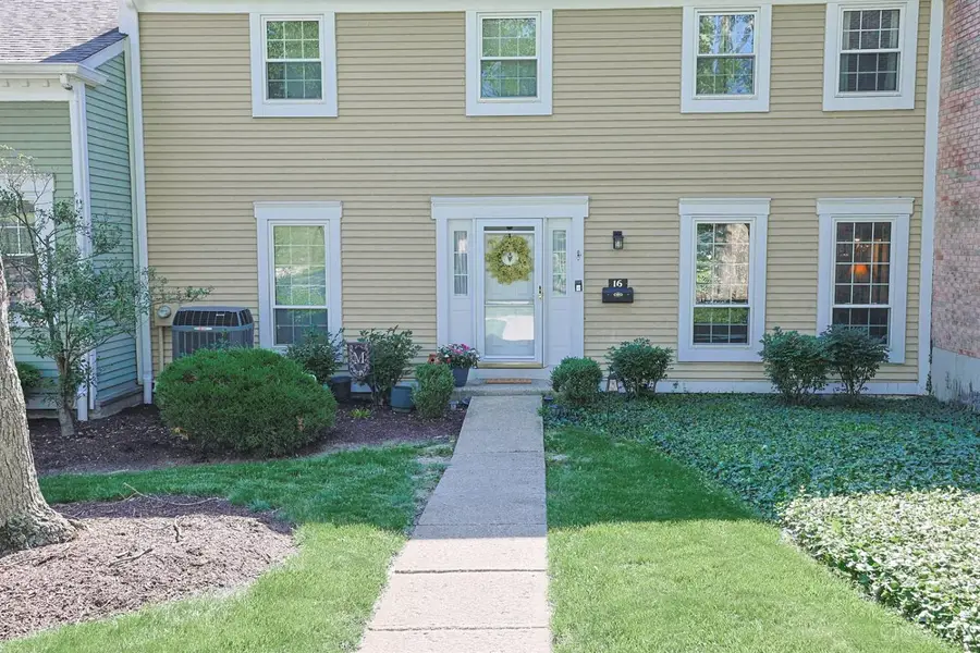 16 N Applewood Court, Fairfield, OH 45014 - #3