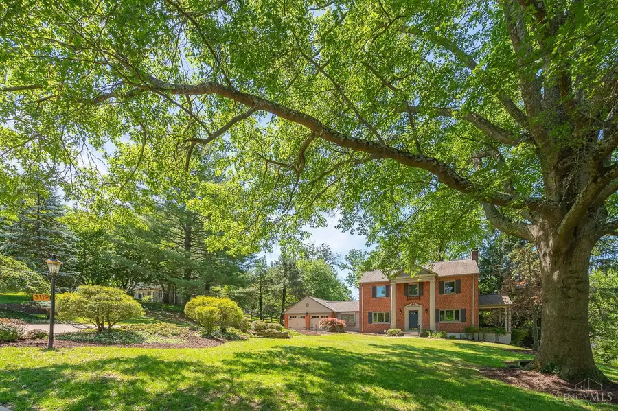3119 N Farmcrest Drive, Cincinnati, OH 45213 - #2