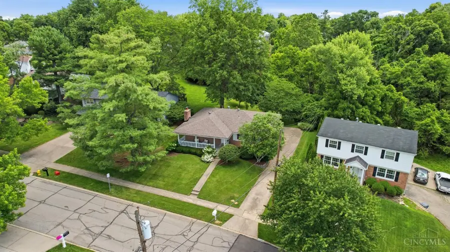2484 Wingham Drive, Bridgetown, OH 45238 - #3