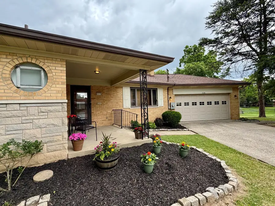 5575 Edger Drive, Monfort Heights, OH 45239 - #3