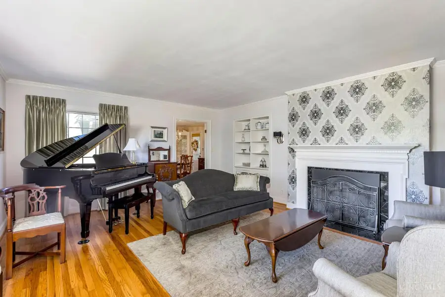 220 S Washington Boulevard, Hamilton, OH 45013 - #3