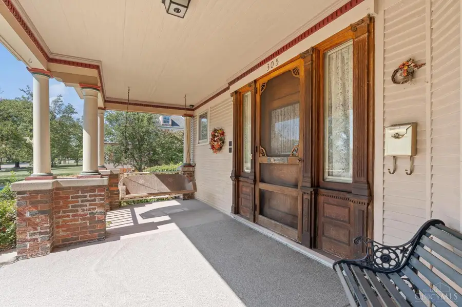 305 E Central Avenue, West Carrollton, OH 45449 - #2