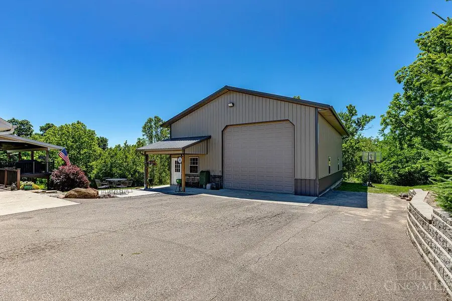 5725 Curnie Drive, Hamilton, OH 45013 - #2