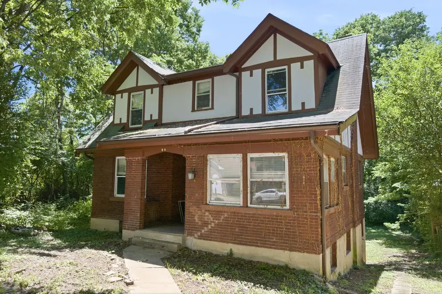 813 S Fred Shuttlesworth Circle, Cincinnati, OH 45229 - #3