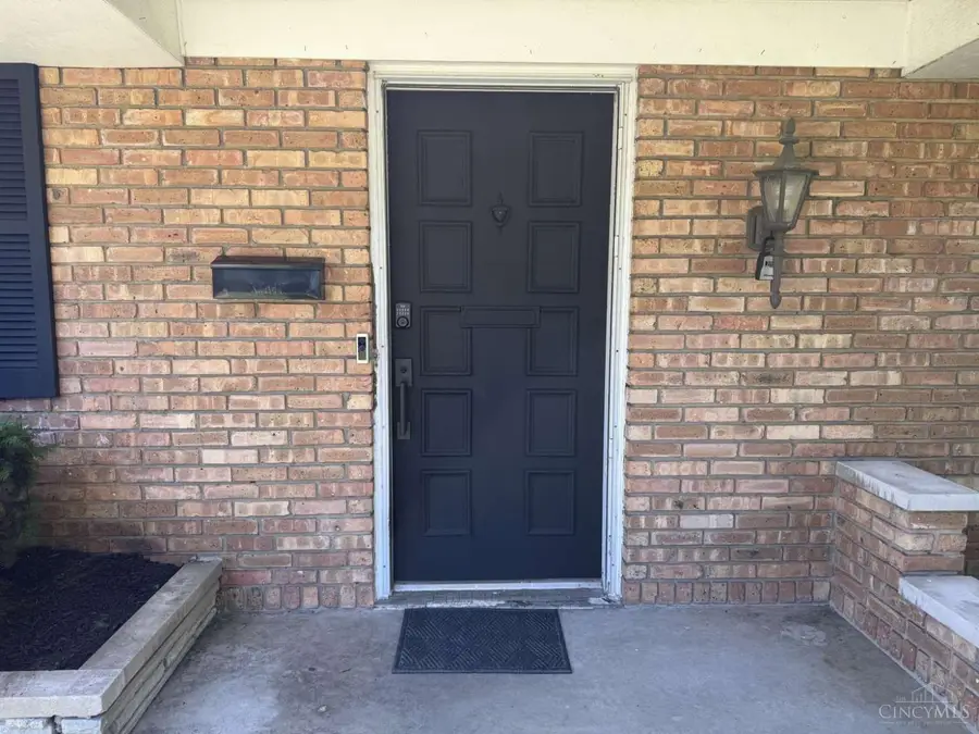 8903 Cavalier Drive, Cincinnati, OH 45231 - #3