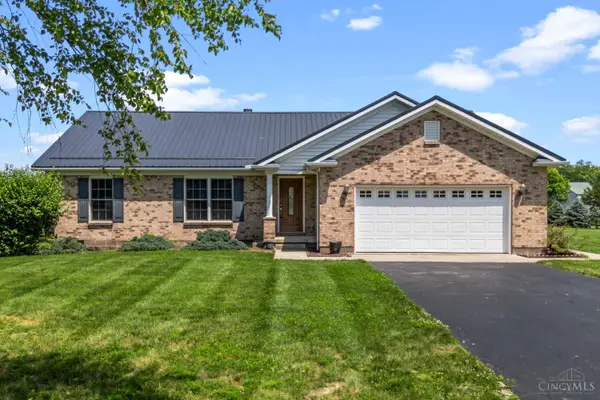 144 Fox Run Drive, Wilmington, OH 45177