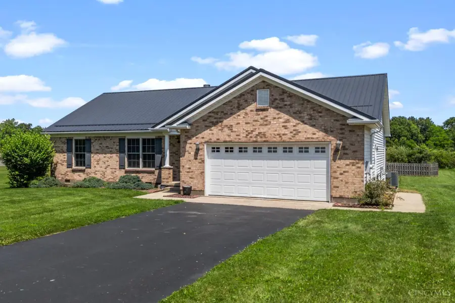 144 Fox Run Drive, Wilmington, OH 45177 - #3