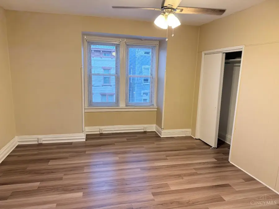 2240 Flora Street, Cincinnati, OH 45219 - #2