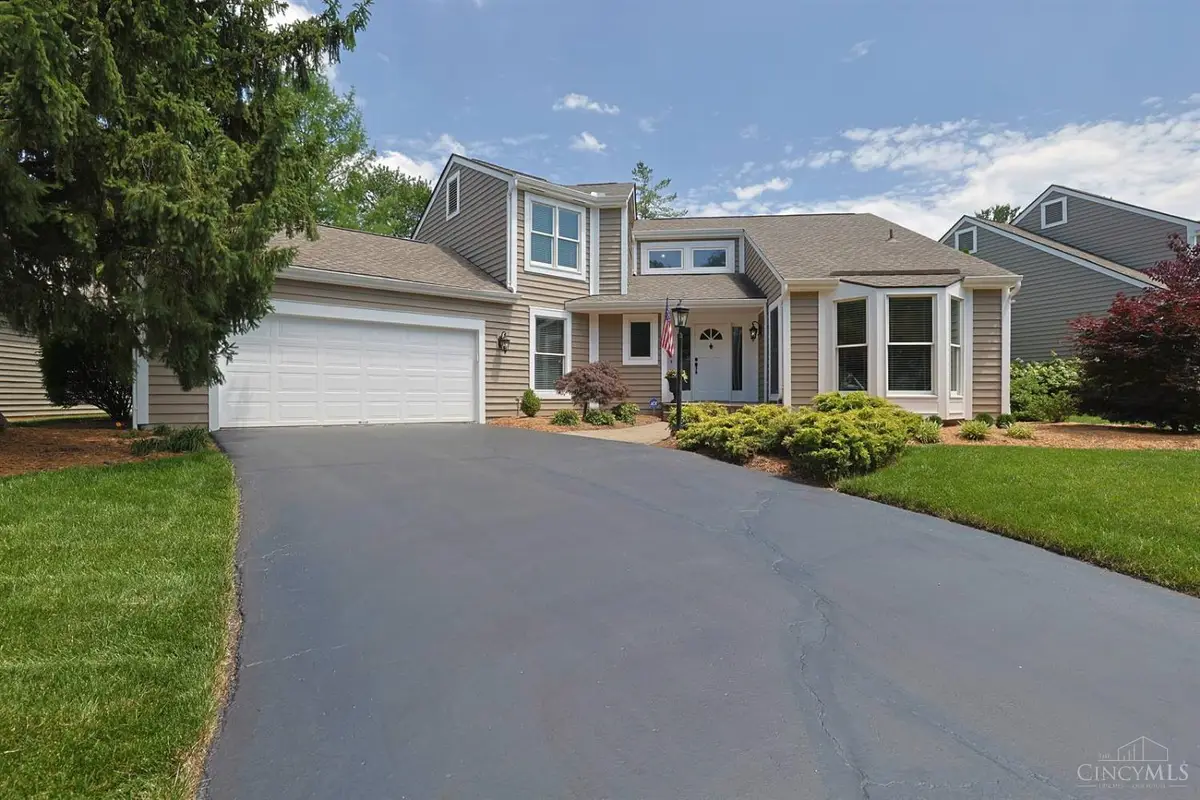 9832 Village View Court, Blue Ash, OH 45241 - #1