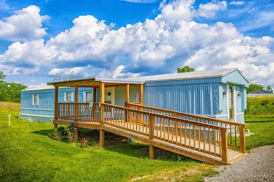 1201 Old State Road, Manchester, OH 45144 - #3