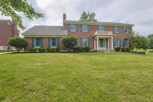 3020 Cooperhill Drive, Evendale, OH 45241