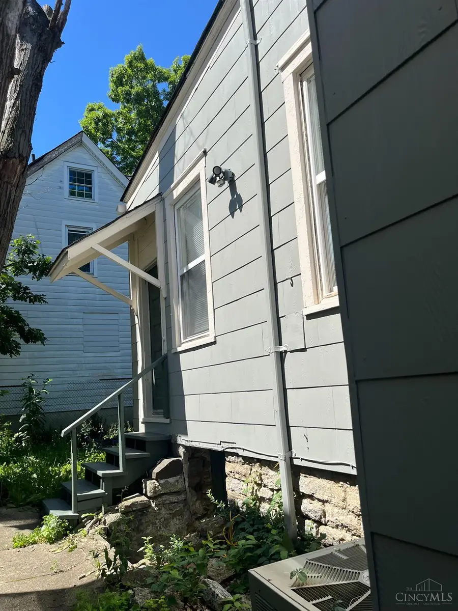 1929 Dana Avenue, Cincinnati, OH 45207 - #3