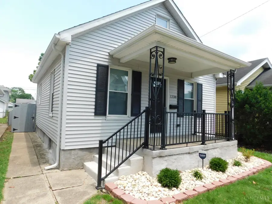 1238 Vanderveer Avenue, Hamilton, OH 45011 - #2