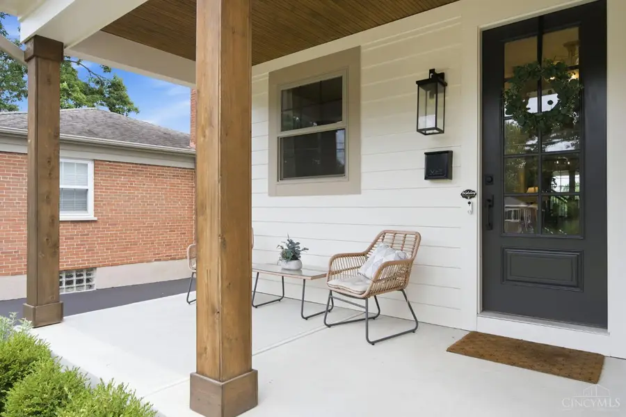 4670 Alpine Avenue, Blue Ash, OH 45242 - #2