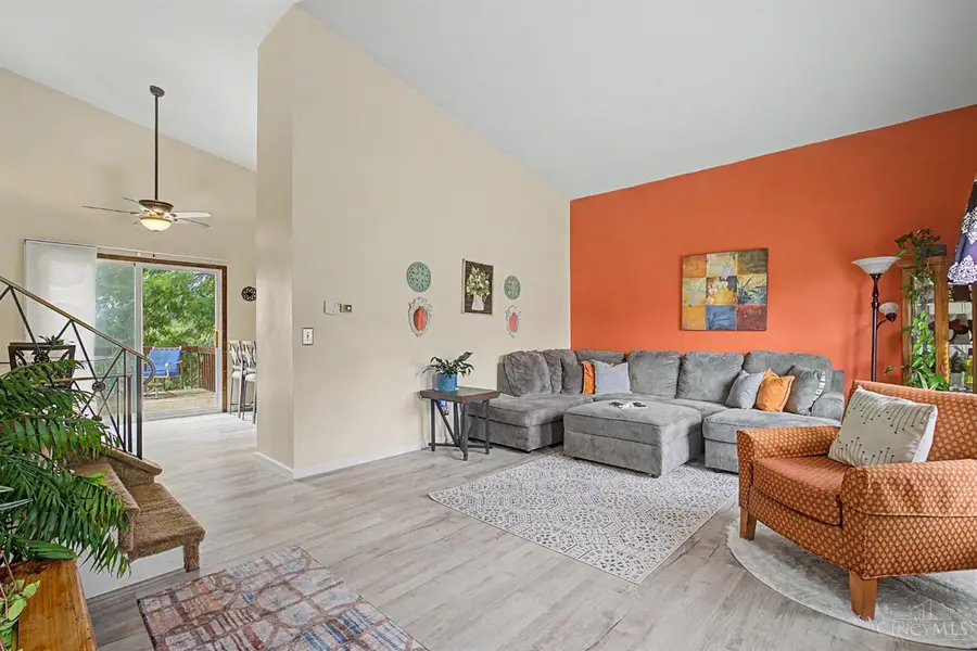 1815 Nw Washington Boulevard, Hamilton, OH 45013 - #2
