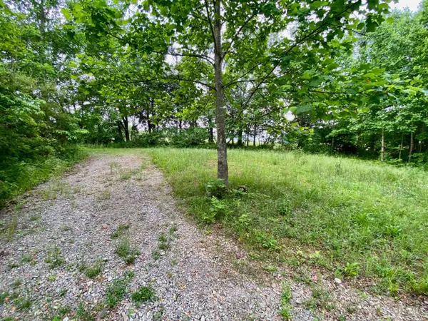 85 Pfeifer Road, Manchester, OH 45144