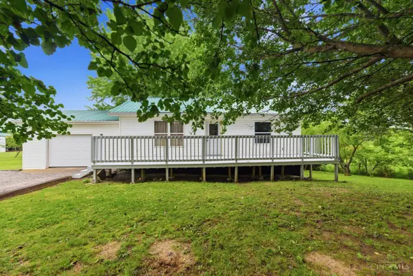 32 Pleasant View, Manchester, OH 45144