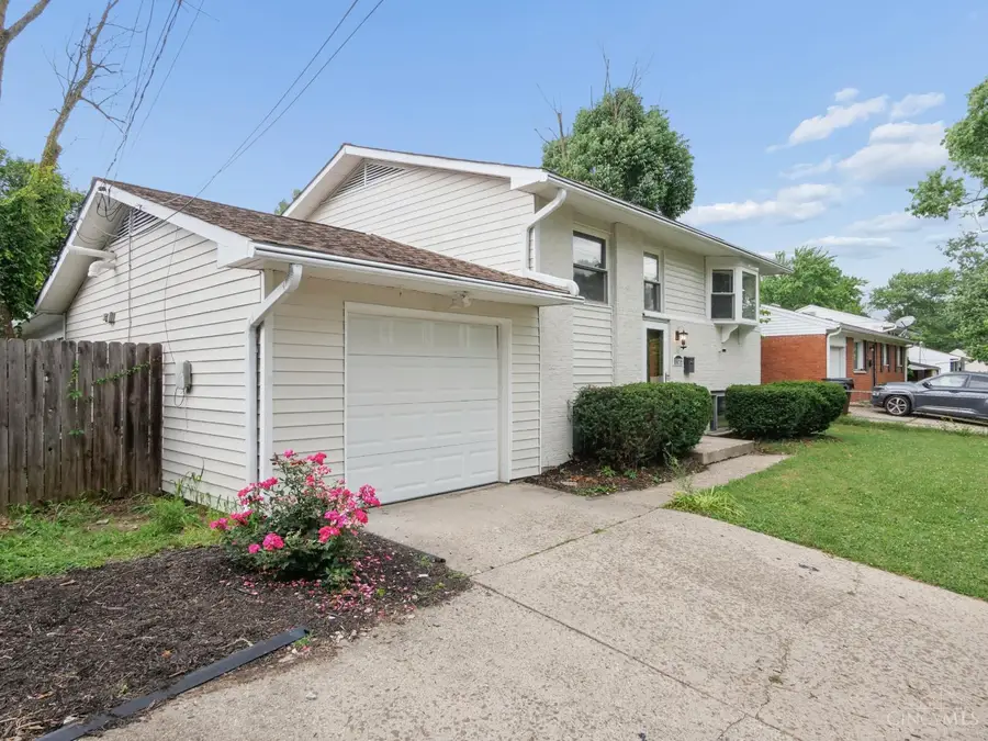 11623 Kenn Road, Cincinnati, OH 45240 - #2