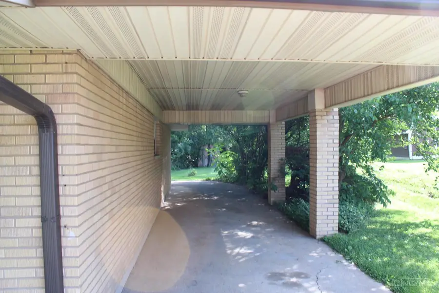 12122 Wincanton, Pleasant Run, OH 45231 - #2