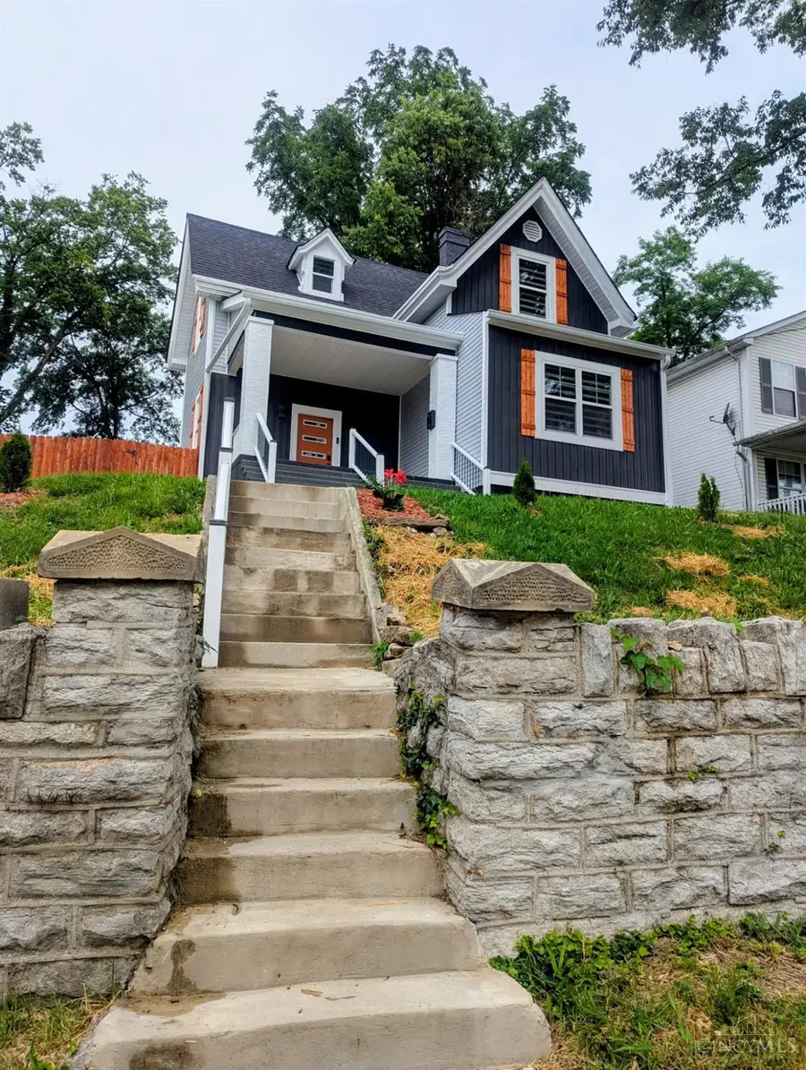 3219 Beresford Avenue, Cincinnati, OH 45206 - #2