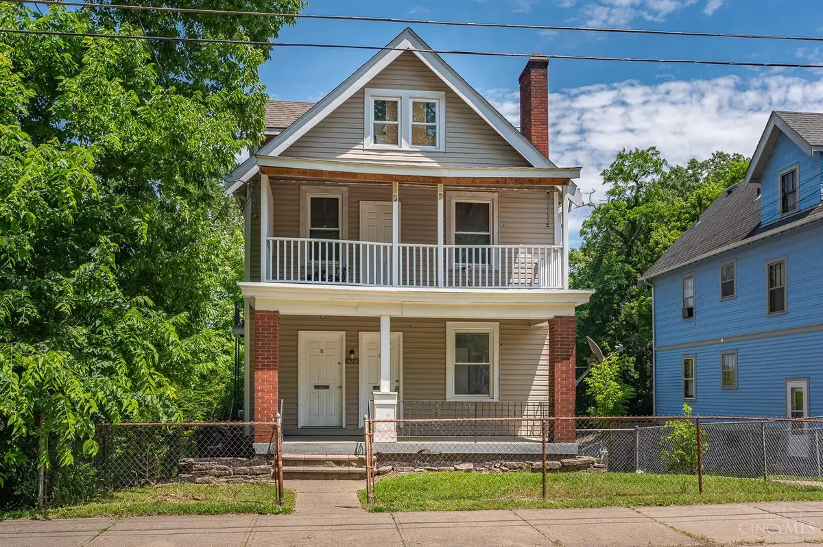 926 Elberon Avenue, Cincinnati, OH 45205 - #1