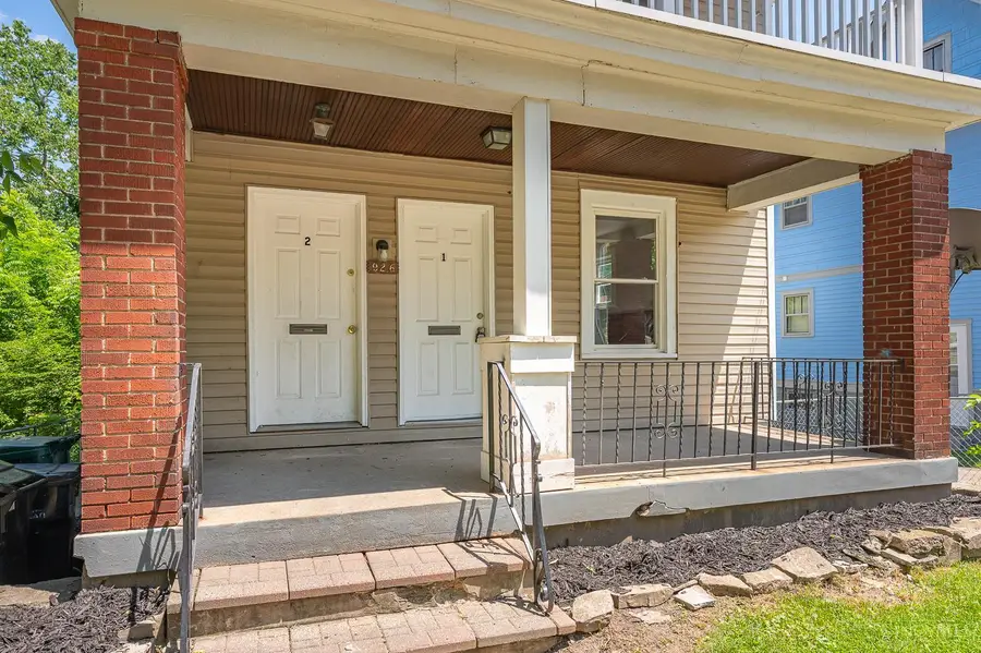 926 Elberon Avenue, Cincinnati, OH 45205 - #3