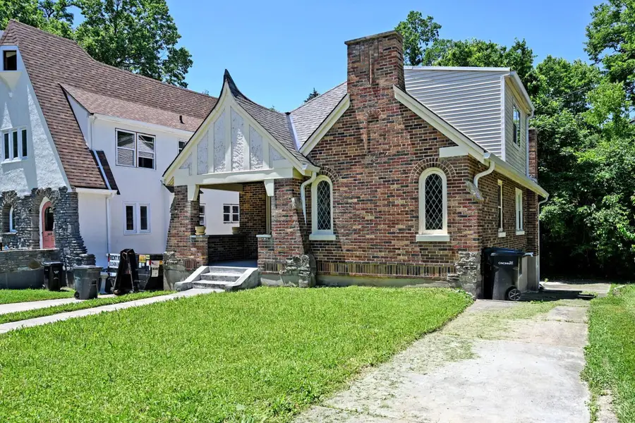 3955 Ardmore Avenue, Cincinnati, OH 45229 - #2