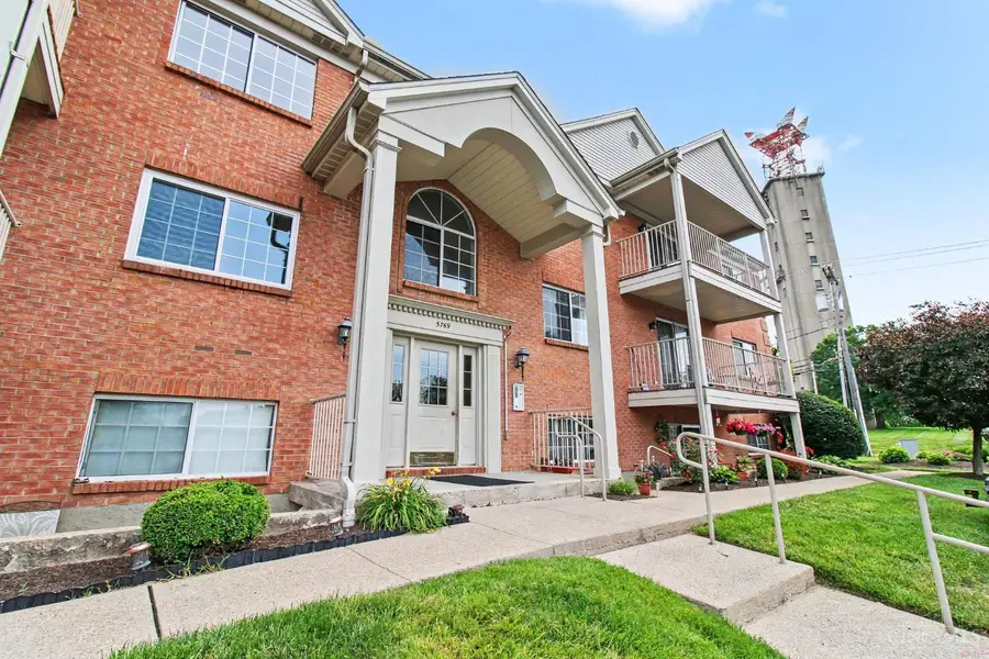 5769 Cheviot Road #2D, Cincinnati, OH 45247 - #2