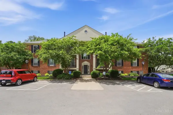 5889 Hanley Close #131, Miami Twp, OH 45150