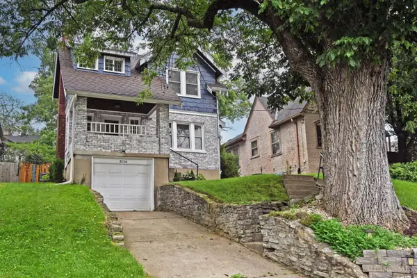 3126 Kinmont Street, Cincinnati, OH 45208