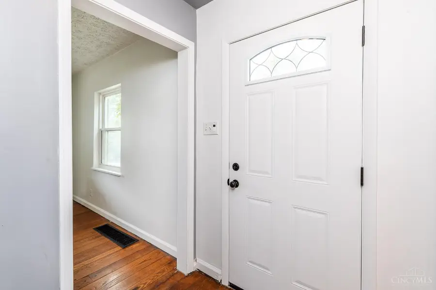 7527 Montgomery Road, Sycamore, OH 45236 - #3